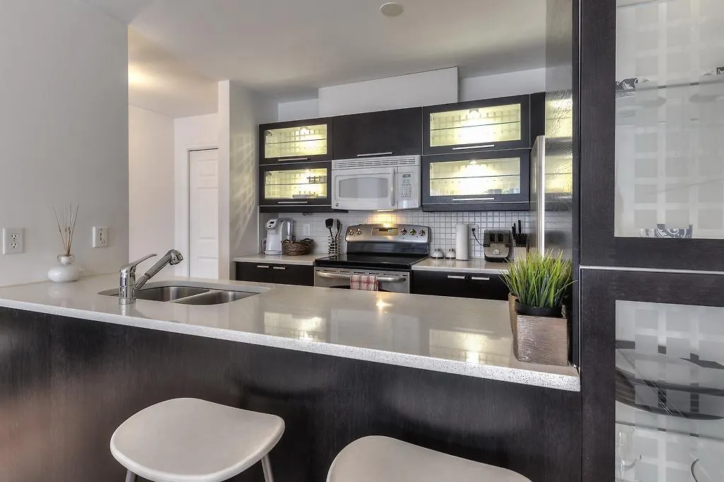 Apartment 1535 Rue St Jacques Hotel Montreal